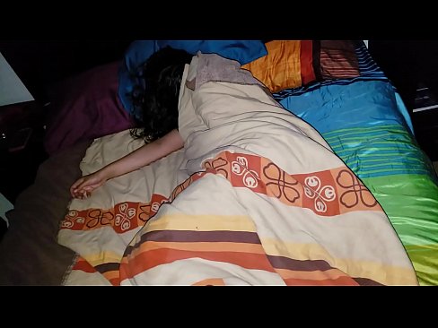 ❤️ Beau-fils réprimandant sa jeune belle-mère pendant qu'elle dort. ️ Vidéo de baise at porn fr.desixxxtube.ru ❌️❤